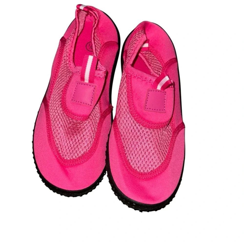Kids Pink Water Shoes NWOT